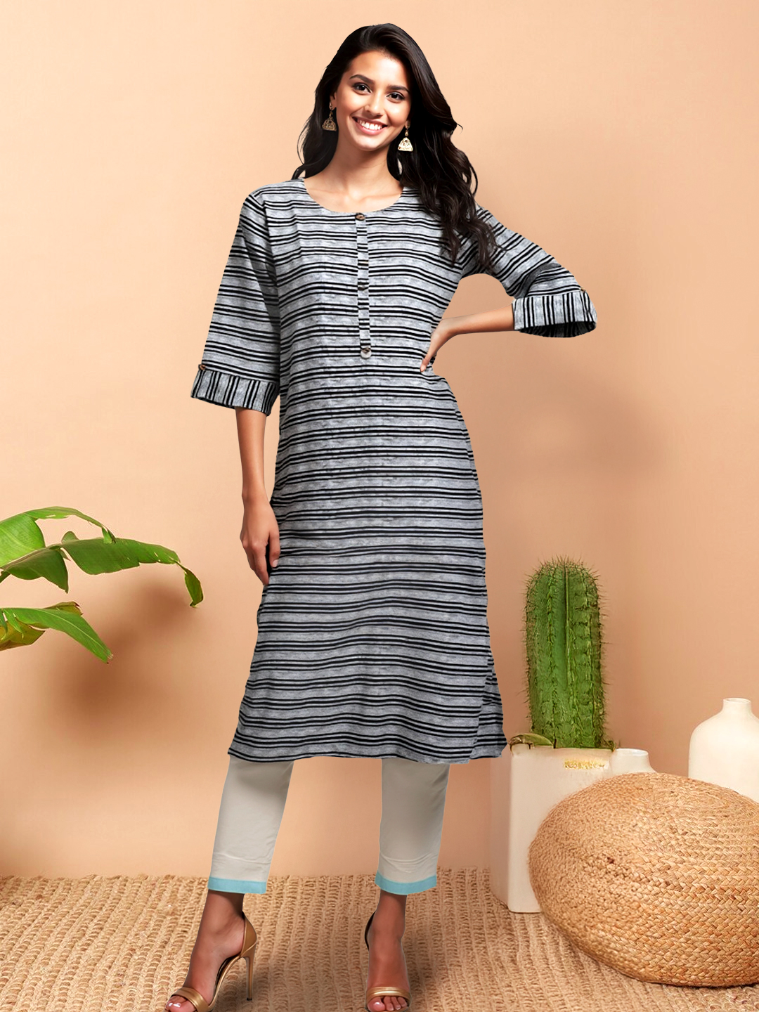 Picture of Chic Comfort, Textured Striped Straight Kurta 